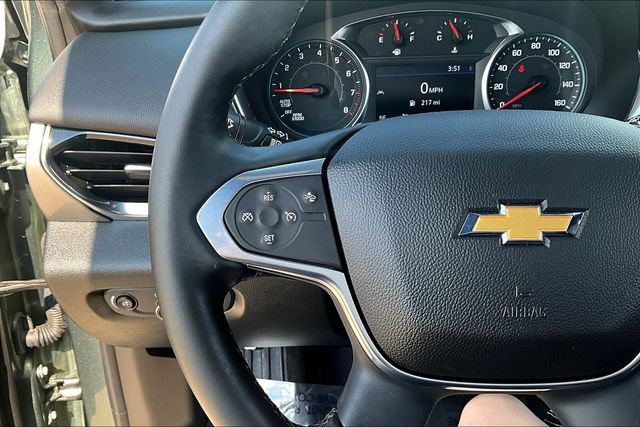Used 2023 Chevrolet Traverse LT FWD image 11