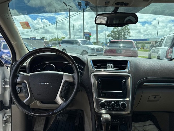 Used 2013 GMC Acadia Denali AWD/4WD image 16