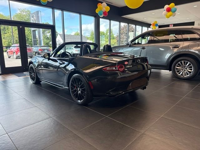 Used 2016 MAZDA MX-5 Miata Club w/ Brembo/BBS Package RWD image 5
