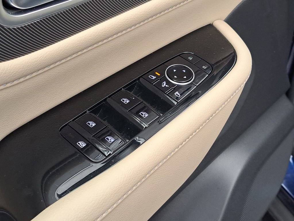 Certified 2025 INFINITI QX80 Pure w/ Cargo Package image 21