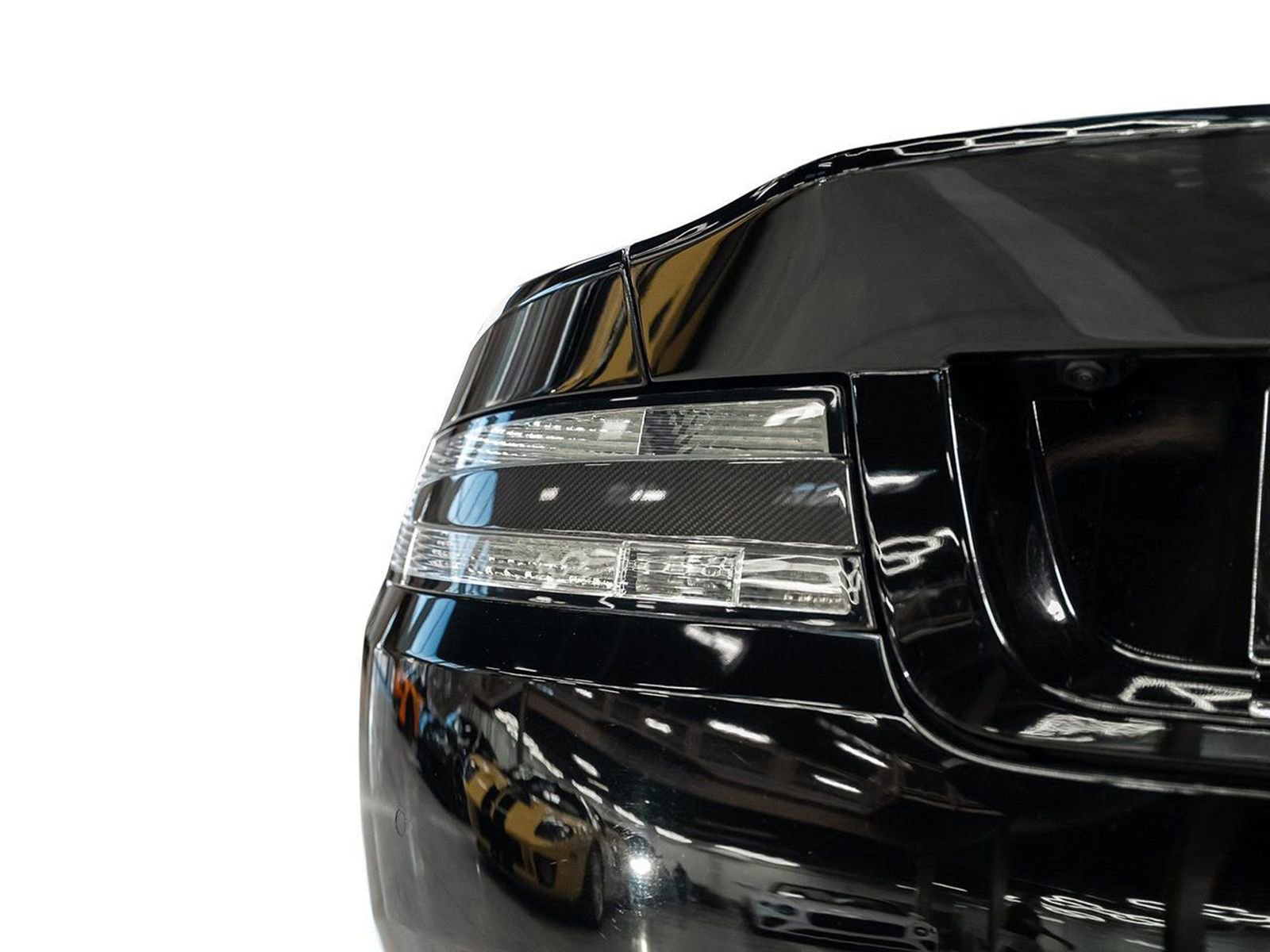 Used 2015 Aston Martin DB9 Volante image 21