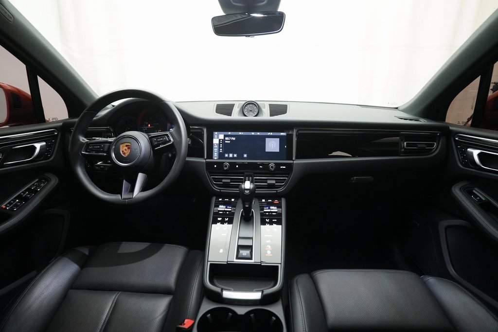 Used 2023 Porsche Macan image 20