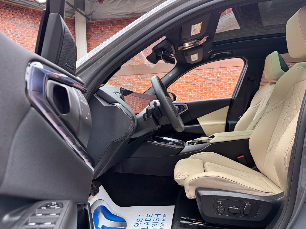 Certified 2025 BMW X3 xDrive30i w/ Premium Package AWD/4WD image 21