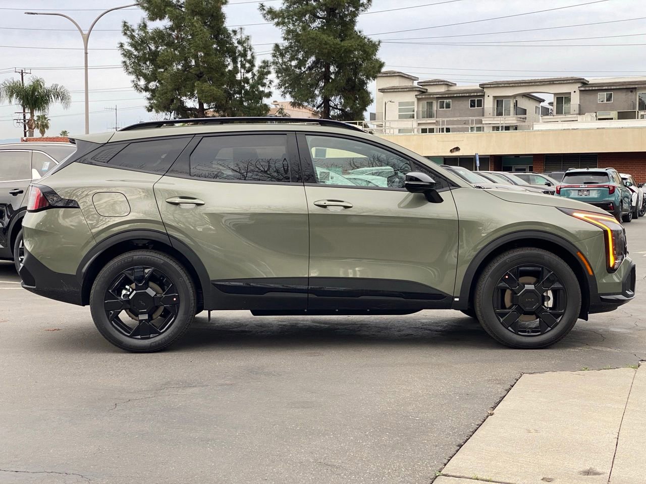 New 2026 Kia Sportage X-Line image 2