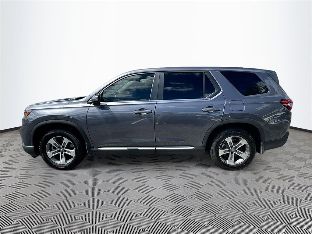 Used 2025 Honda Pilot EX-L image 9