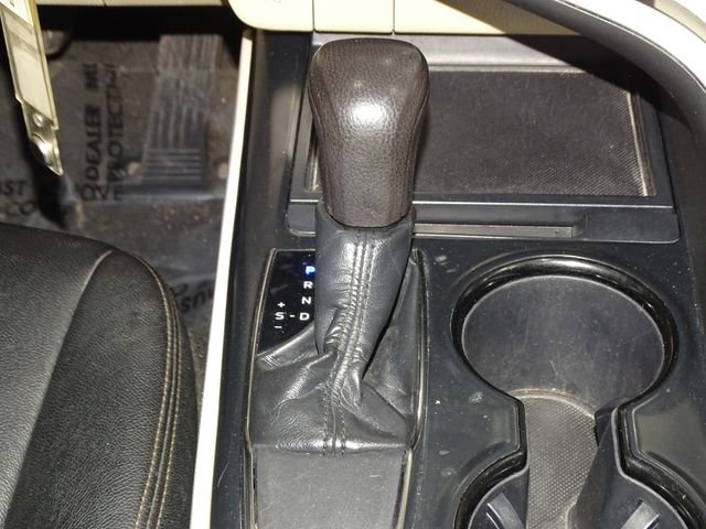 Used 2019 Toyota Camry LE image 37