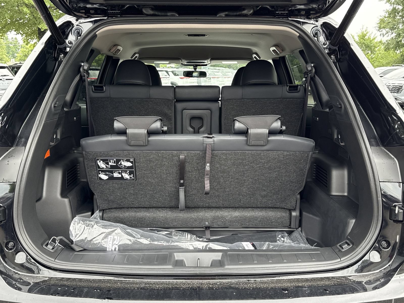 New 2026 Nissan Rogue SL AWD/4WD image 16