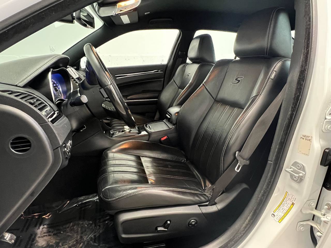 Used 2021 Chrysler 300 S RWD image 8