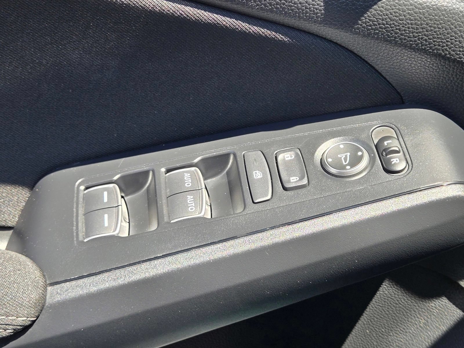 Used 2024 Honda Civic Sport image 27