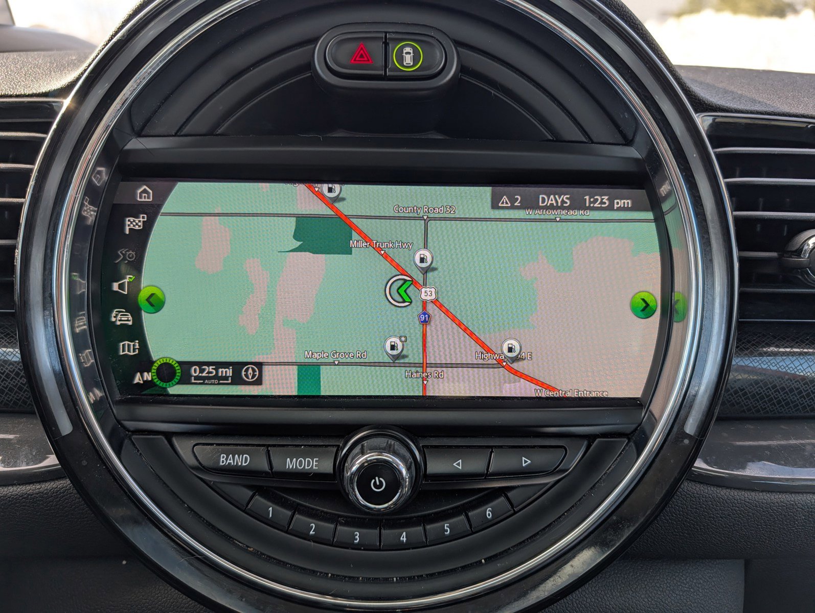 Used 2020 MINI Cooper Clubman S w/ Driver Assistance Package image 23