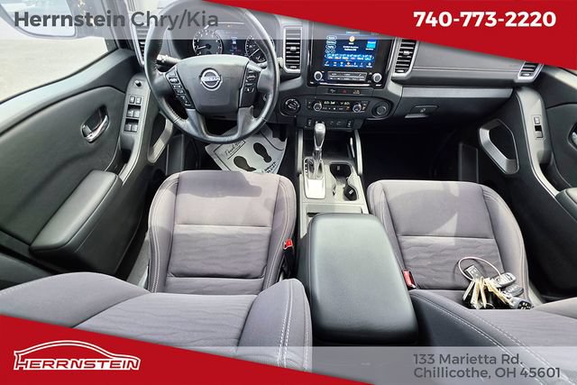 Used 2023 Nissan Frontier SV w/ SV Convenience Package AWD/4WD image 12
