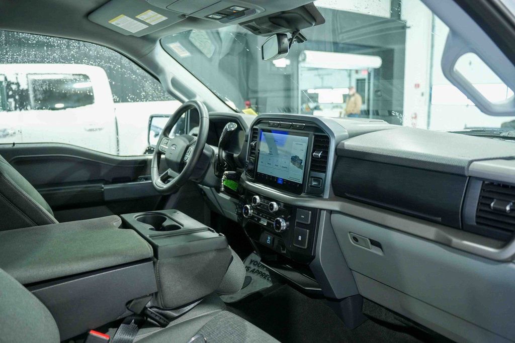 Used 2024 Ford F150 XLT image 13