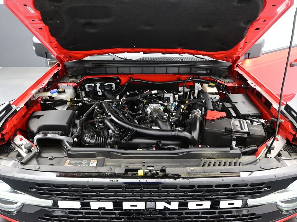Used 2022 Ford Bronco Wildtrak AWD/4WD image 12