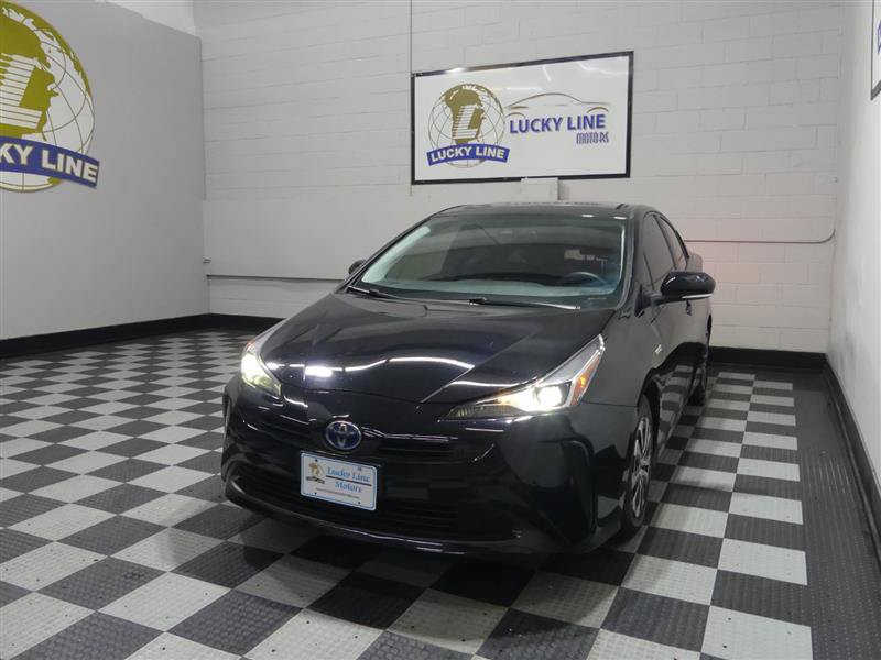 Used 2022 Toyota Prius LE FWD image 4