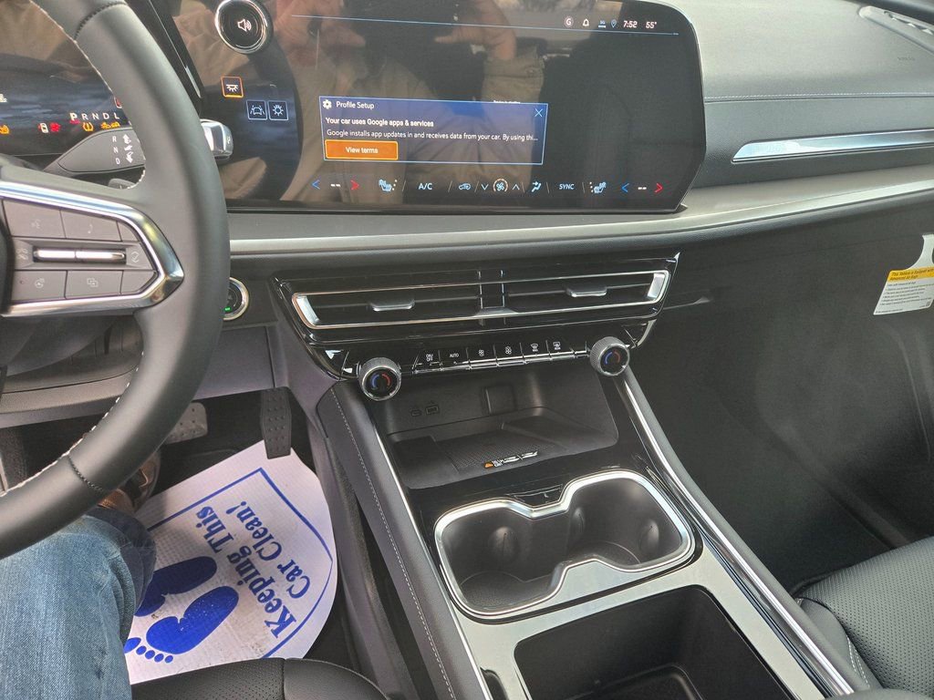 New 2026 Chevrolet Traverse LT w/ Sun and Wheel Package image 10