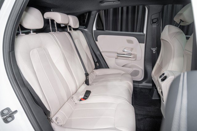 Used 2026 Mercedes-Benz GLA 250 image 13