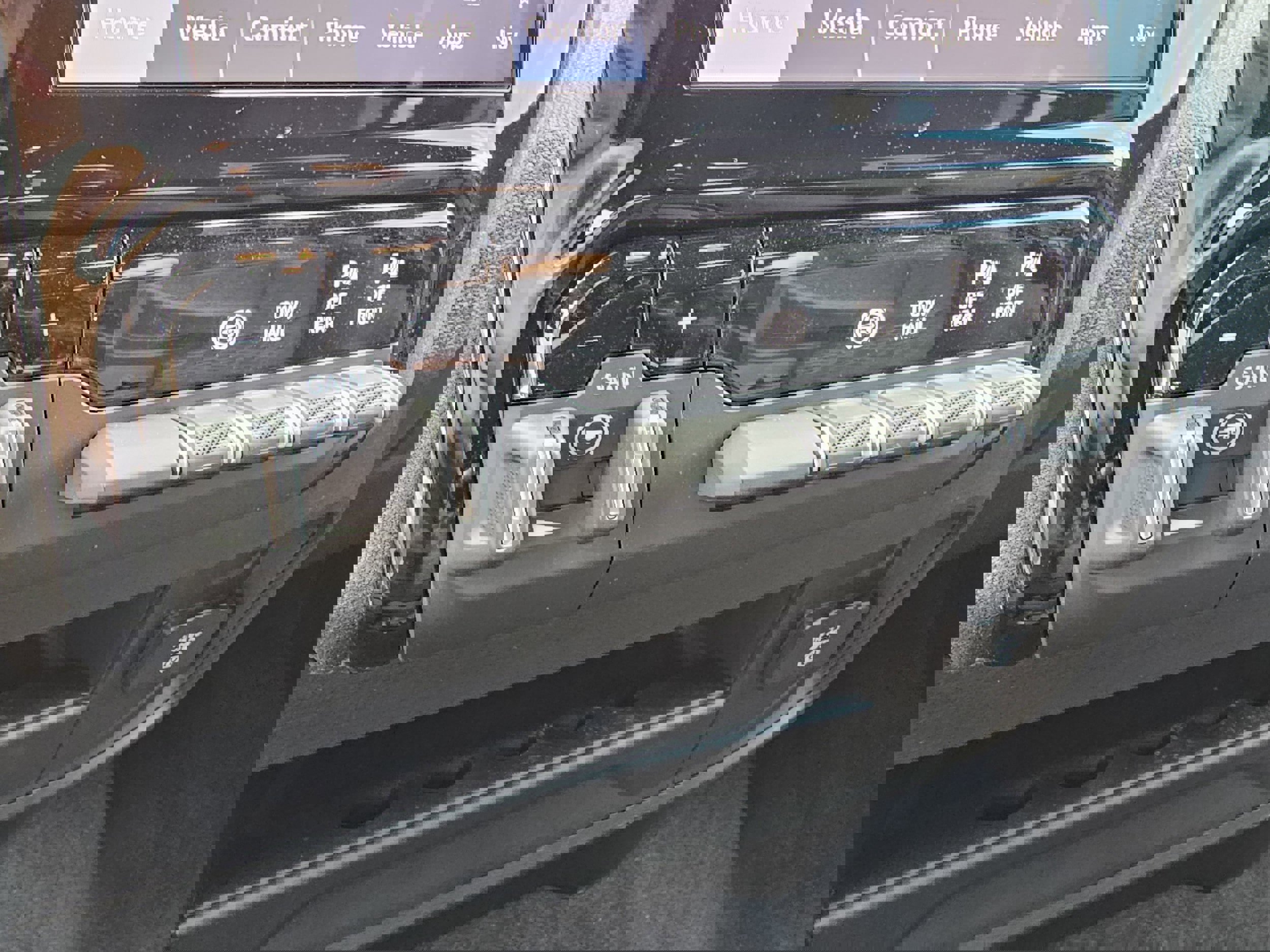 New 2025 RAM 2500 Tradesman image 22