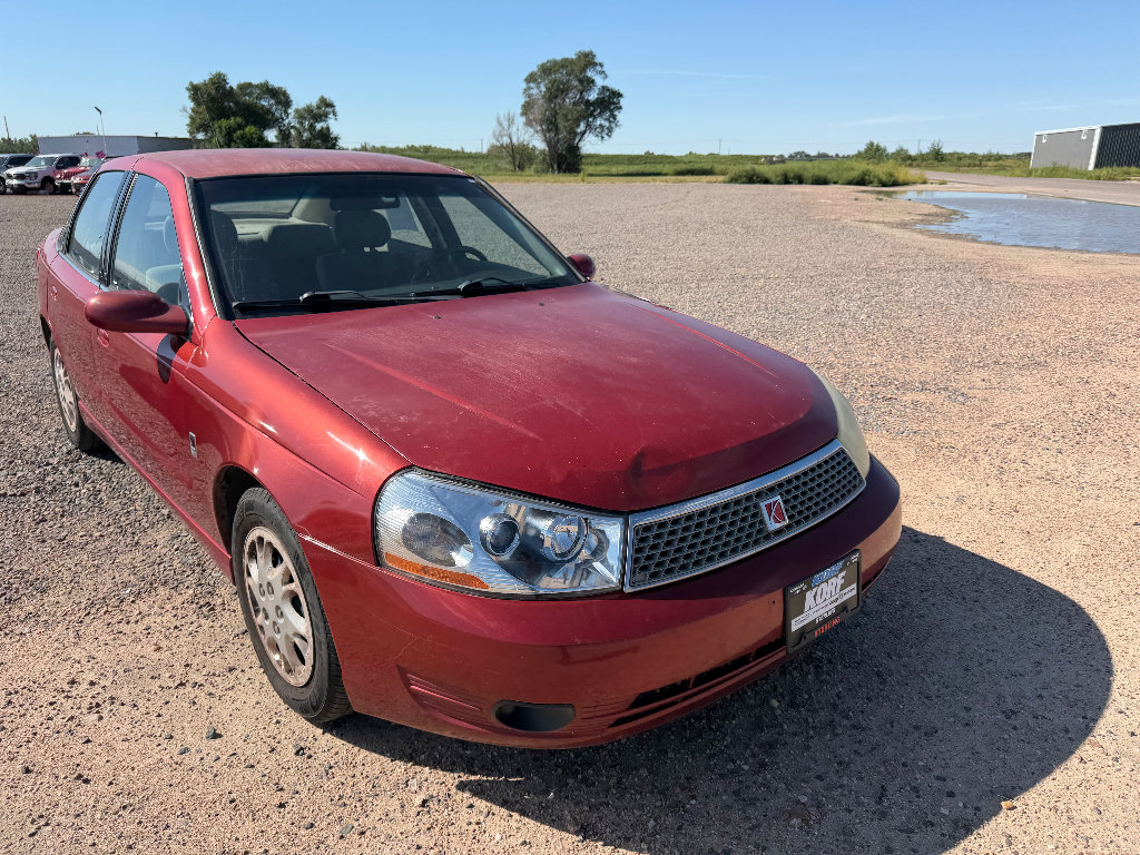Used 2003 Saturn L-Series L200 FWD image 3