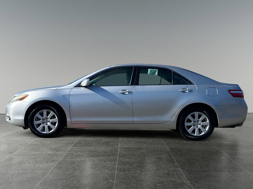 Used 2008 Toyota Camry XLE image 4
