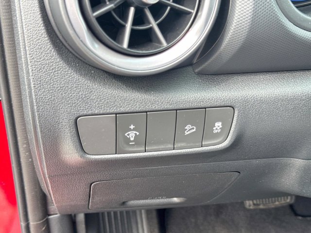 Used 2023 Hyundai Kona SEL AWD/4WD image 28