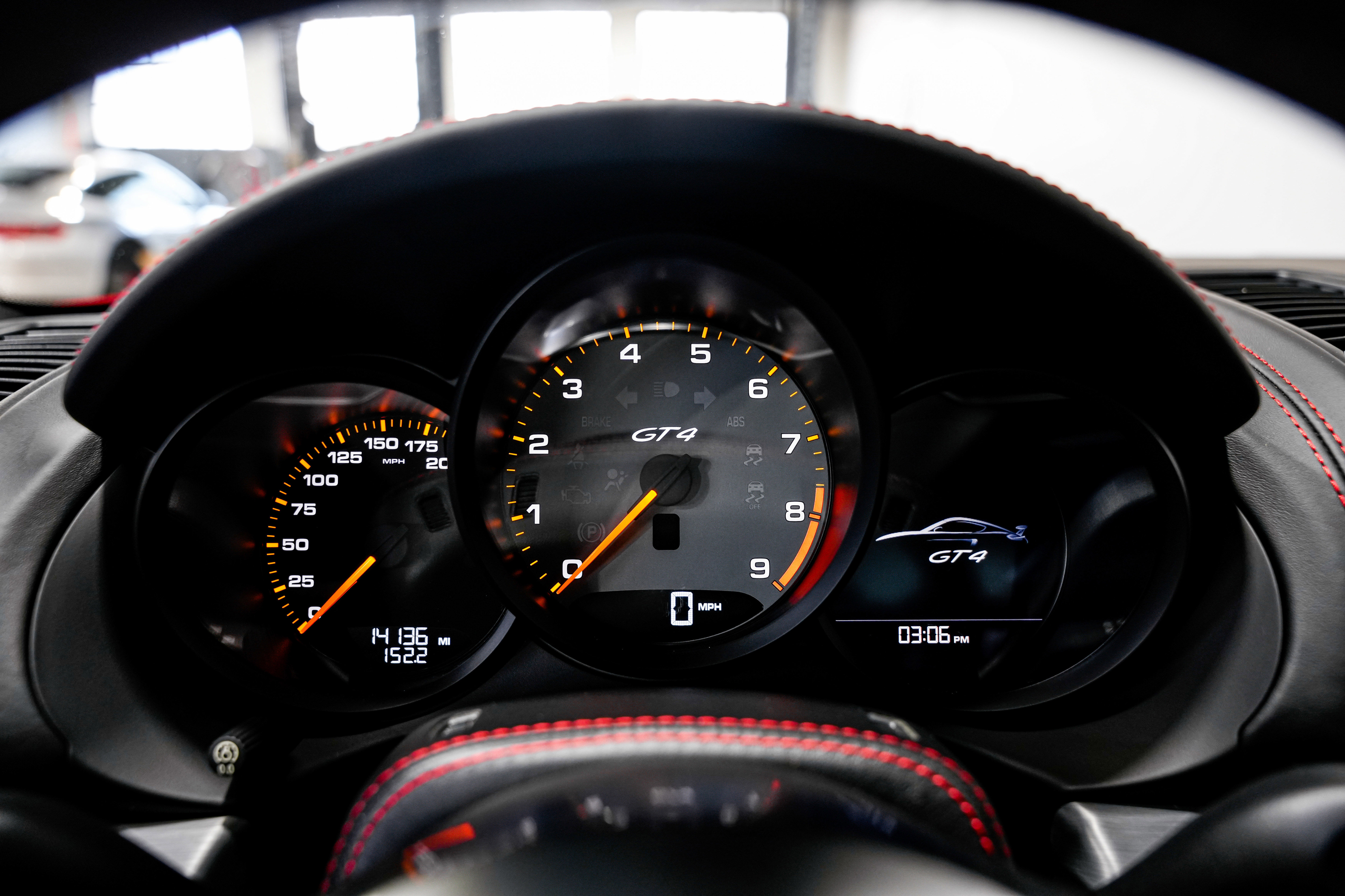 Used 2016 Porsche Cayman GT4 image 12