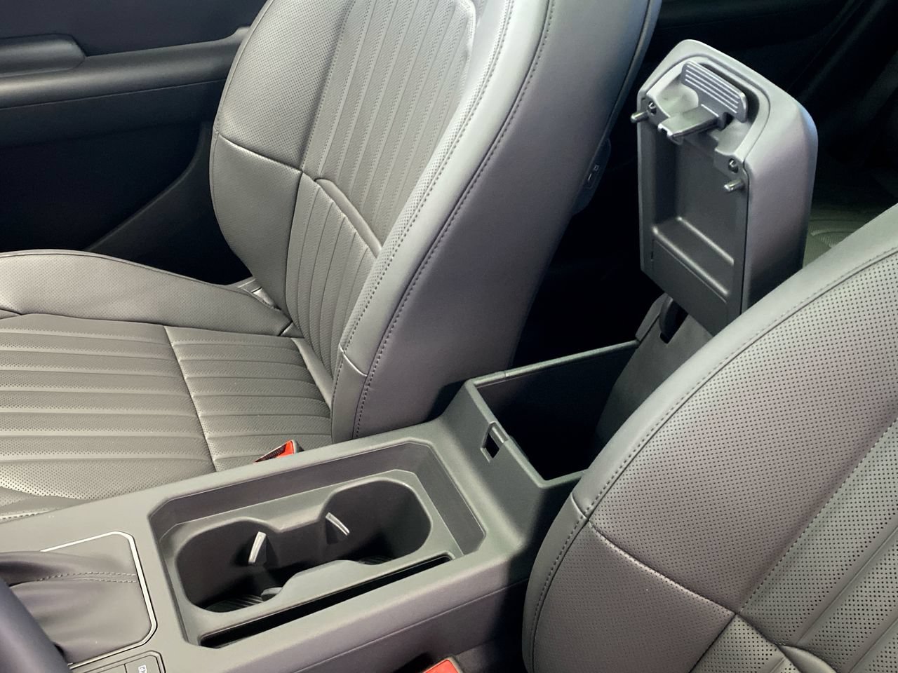New 2027 Kia Seltos X-Line S w/ X-Line S Premium Package AWD/4WD image 28