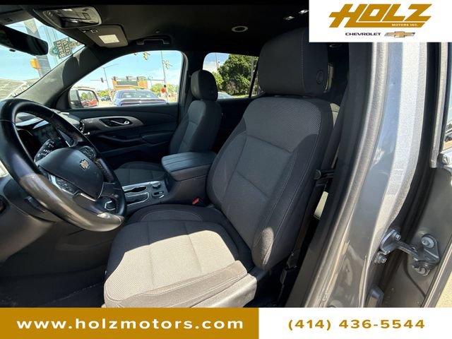 Certified 2023 Chevrolet Traverse LT w/ Rear Camera Mirror Package AWD/4WD image 18