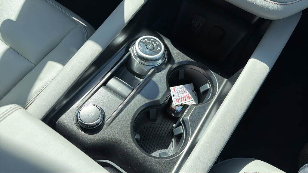 New 2026 Ford Explorer Active w/ Active Comfort Package AWD/4WD image 29