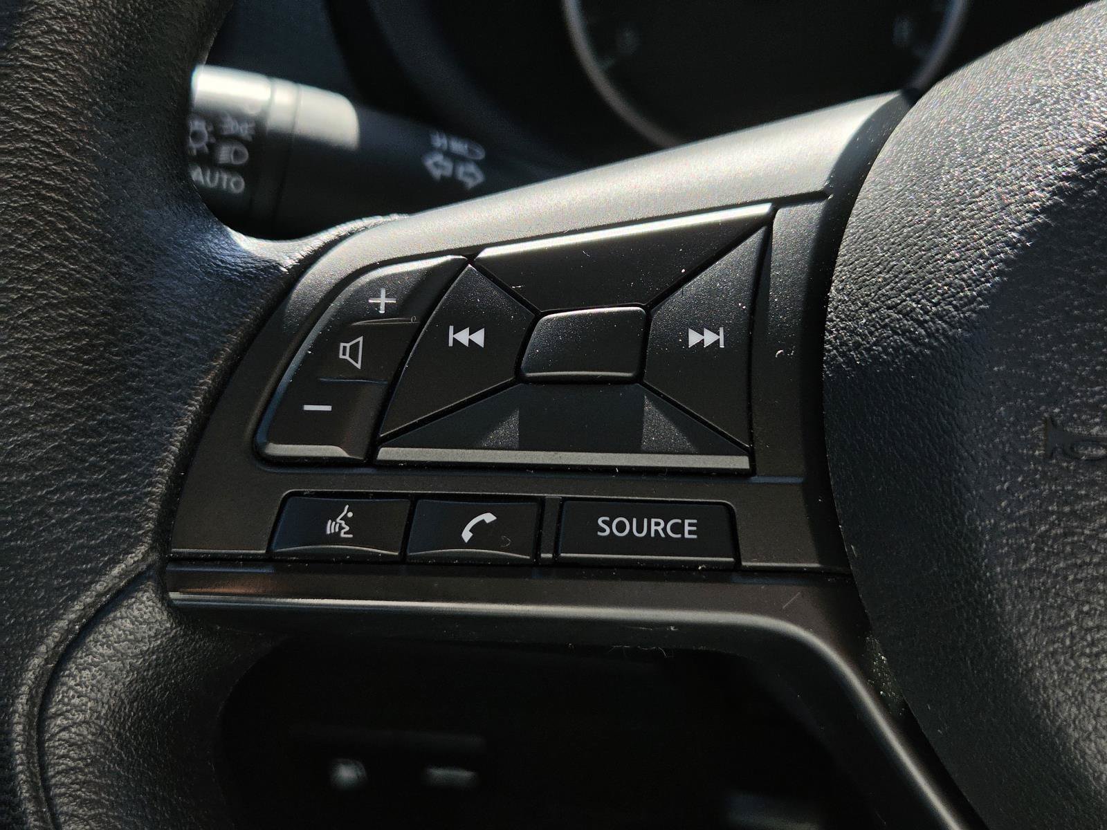 Certified 2024 Nissan Kicks S FWD image 31