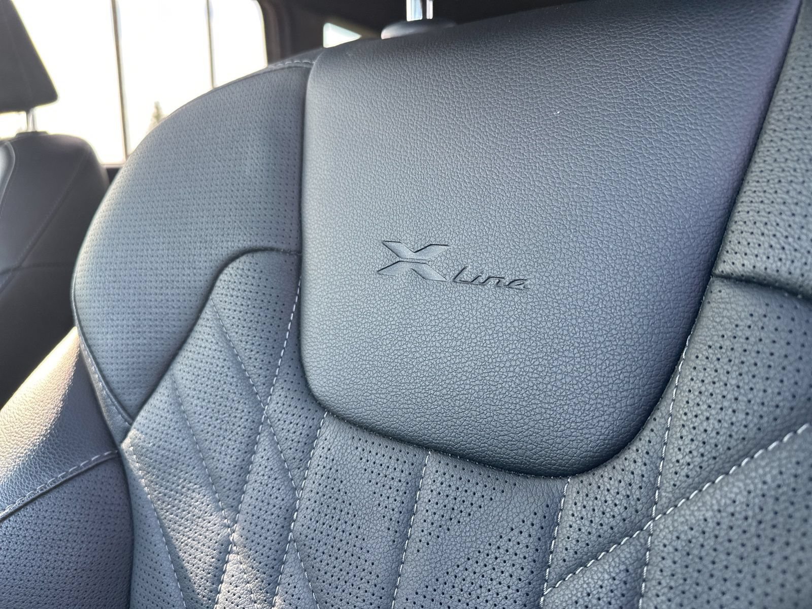 Used 2025 Kia Telluride EX X-Line AWD/4WD image 13