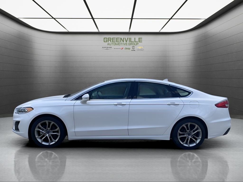 Used 2019 Ford Fusion SEL image 3