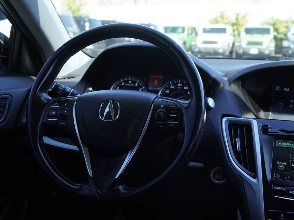 Used 2017 Acura TLX FWD image 32