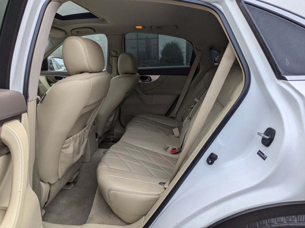 Used 2010 INFINITI FX35 AWD w/ Navigation Pkg image 38