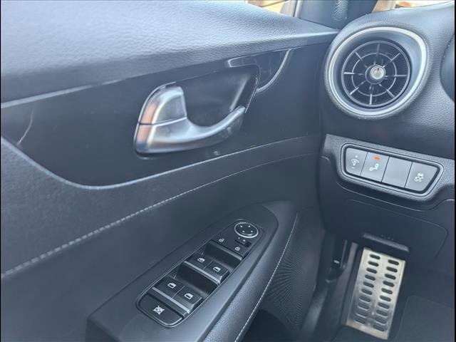 Used 2024 Kia Forte GT-Line w/ GT-Line Premium Package image 19