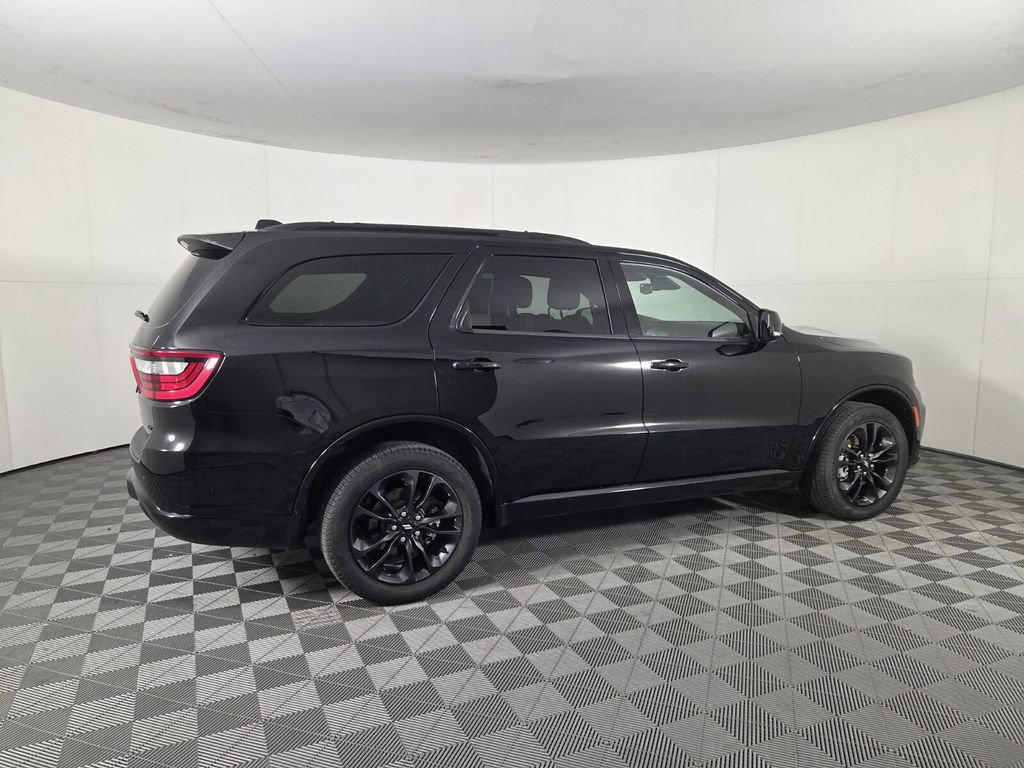 Used 2025 Dodge Durango GT AWD/4WD image 4