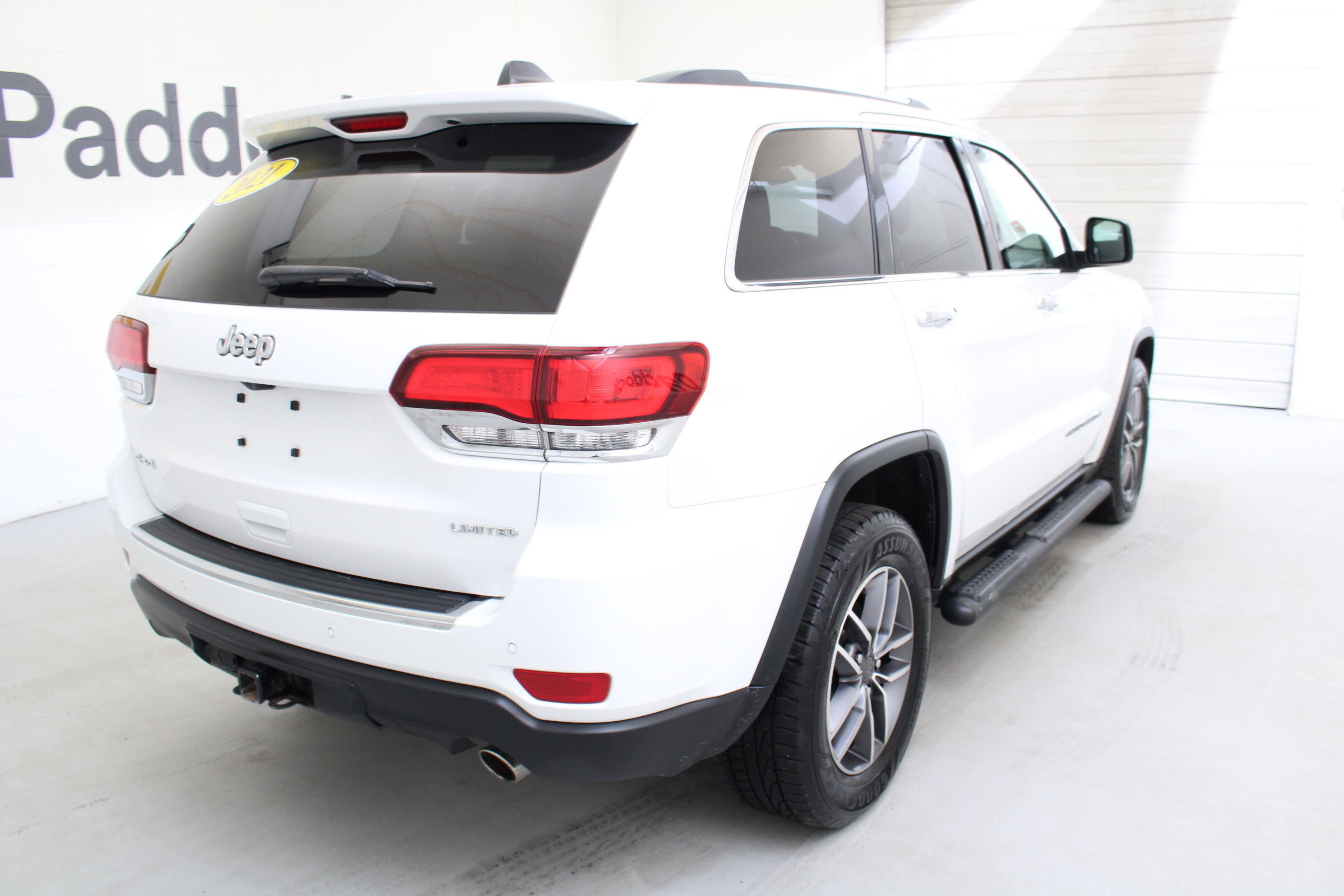Used 2021 Jeep Grand Cherokee Limited w/ Trailer Tow Group IV image 9