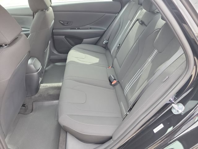 New 2026 Hyundai Elantra SEL Sport Premium FWD image 24