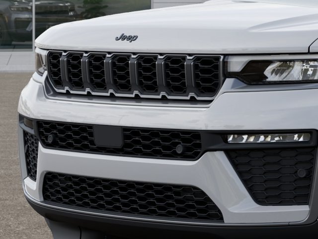 New 2026 Jeep Grand Cherokee L Limited AWD/4WD image 12
