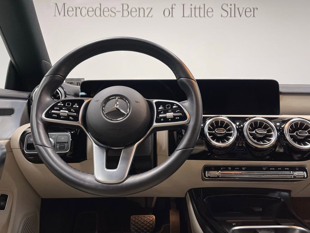 Certified 2022 Mercedes-Benz CLA 250 4MATIC image 31