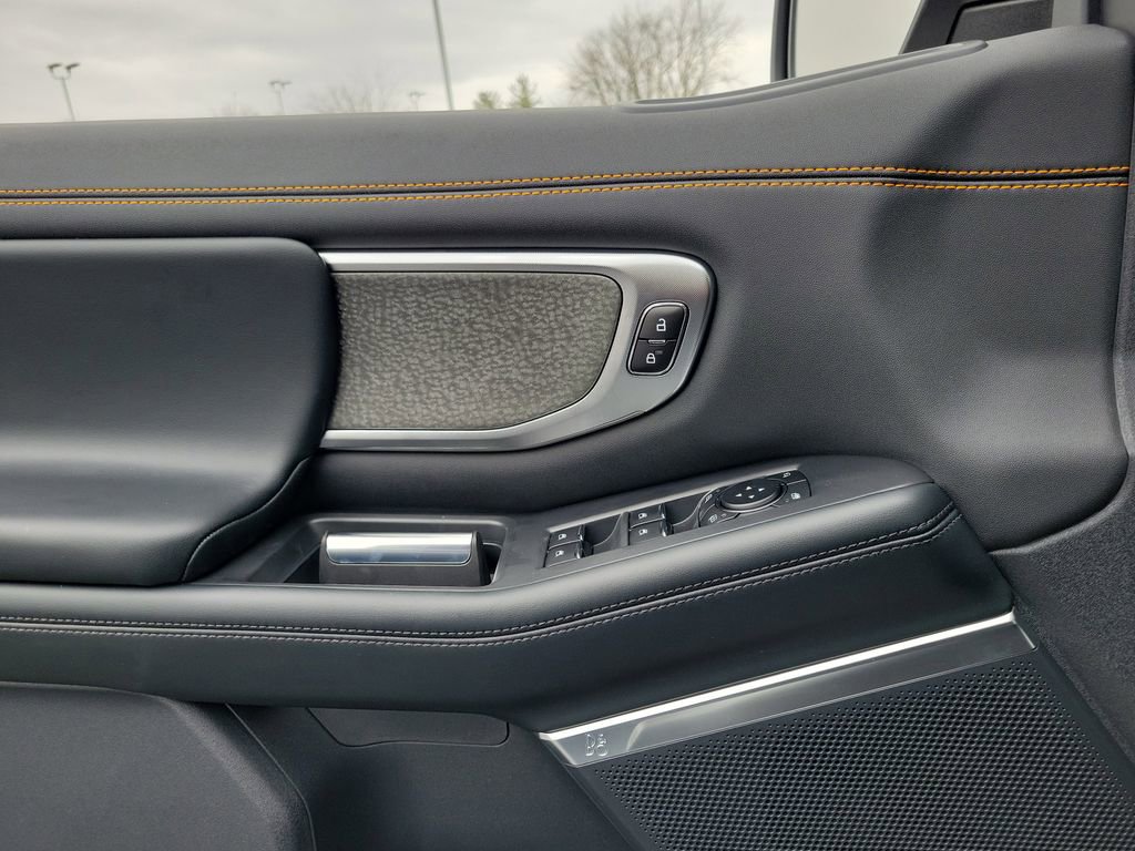 New 2025 Ford Expedition Tremor image 18