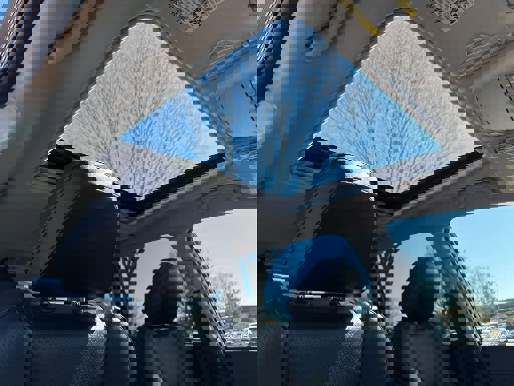 Used 2023 Subaru Forester Limited image 31