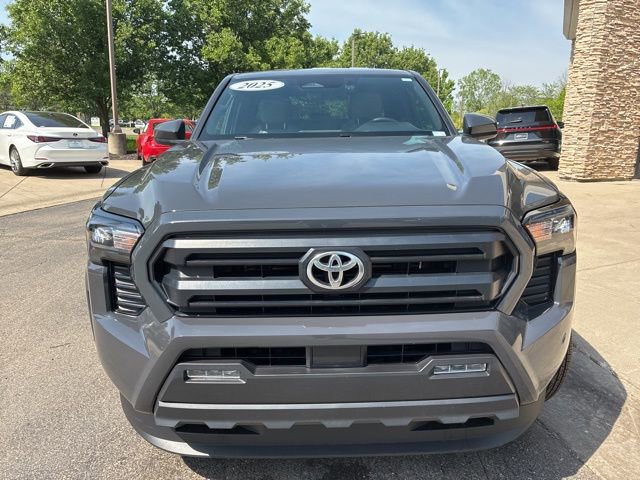 Used 2025 Toyota Tacoma SR5 RWD image 8