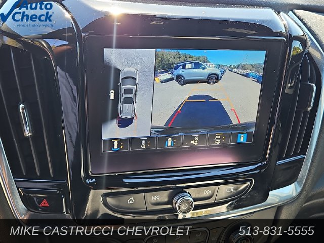 Used 2023 Chevrolet Traverse LT FWD image 18