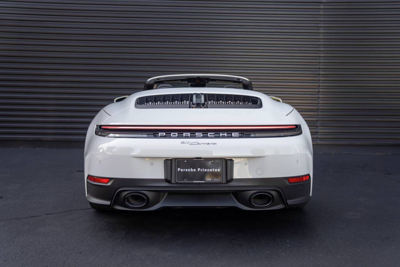 New 2026 Porsche 911 Carrera RWD image 10