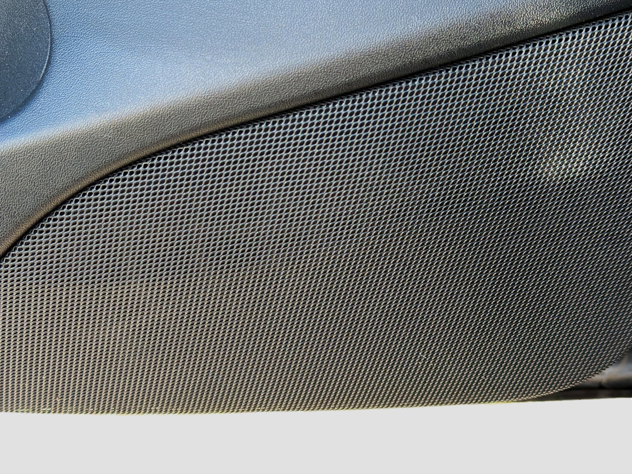 Used 2023 Tesla Model 3 Standard Range image 23