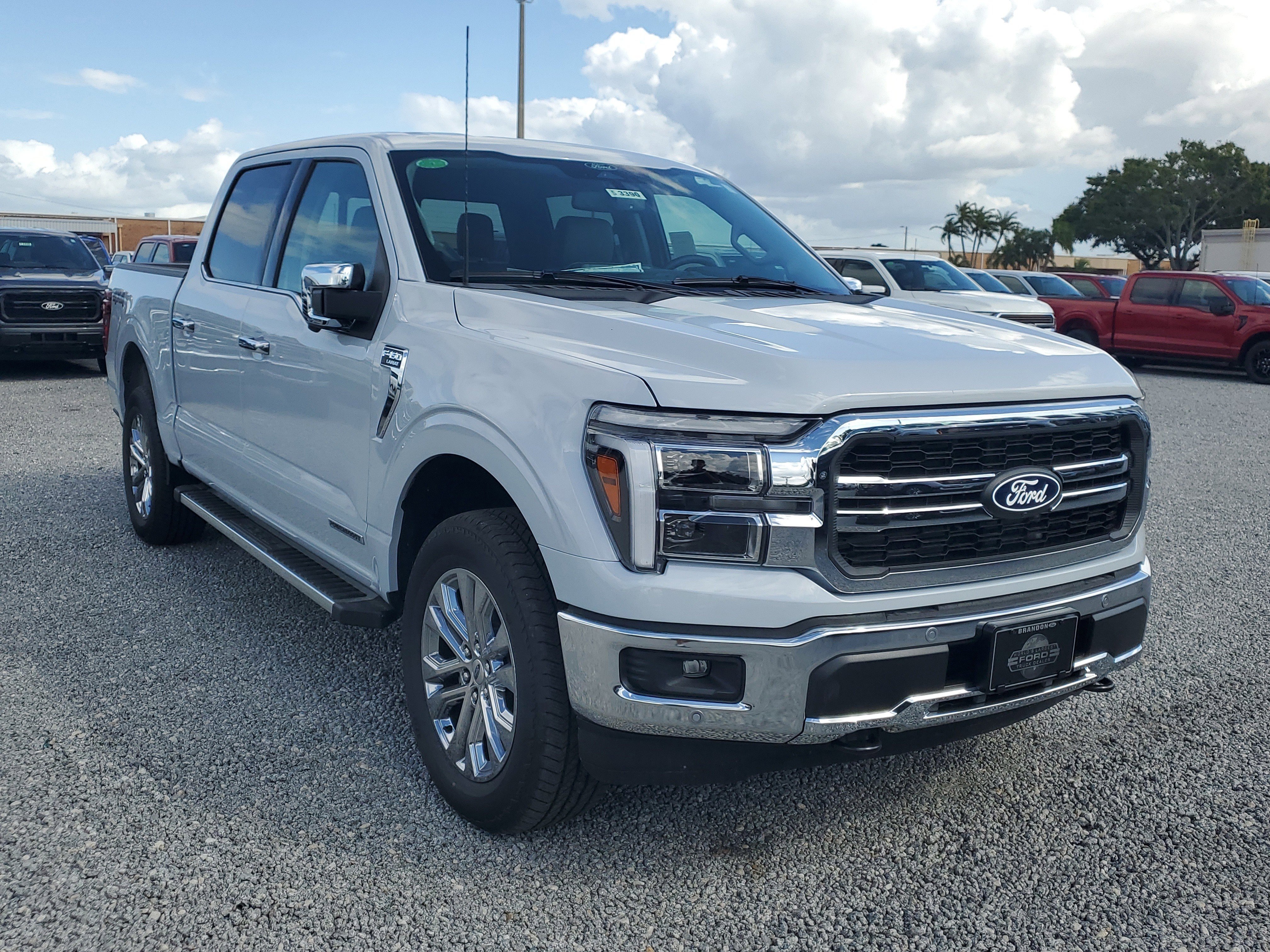 New 2025 Ford F150 Lariat w/ Equipment Group 501A Mid video 2