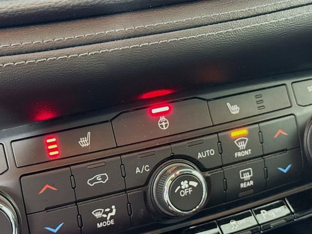 Used 2021 Dodge Durango GT image 22