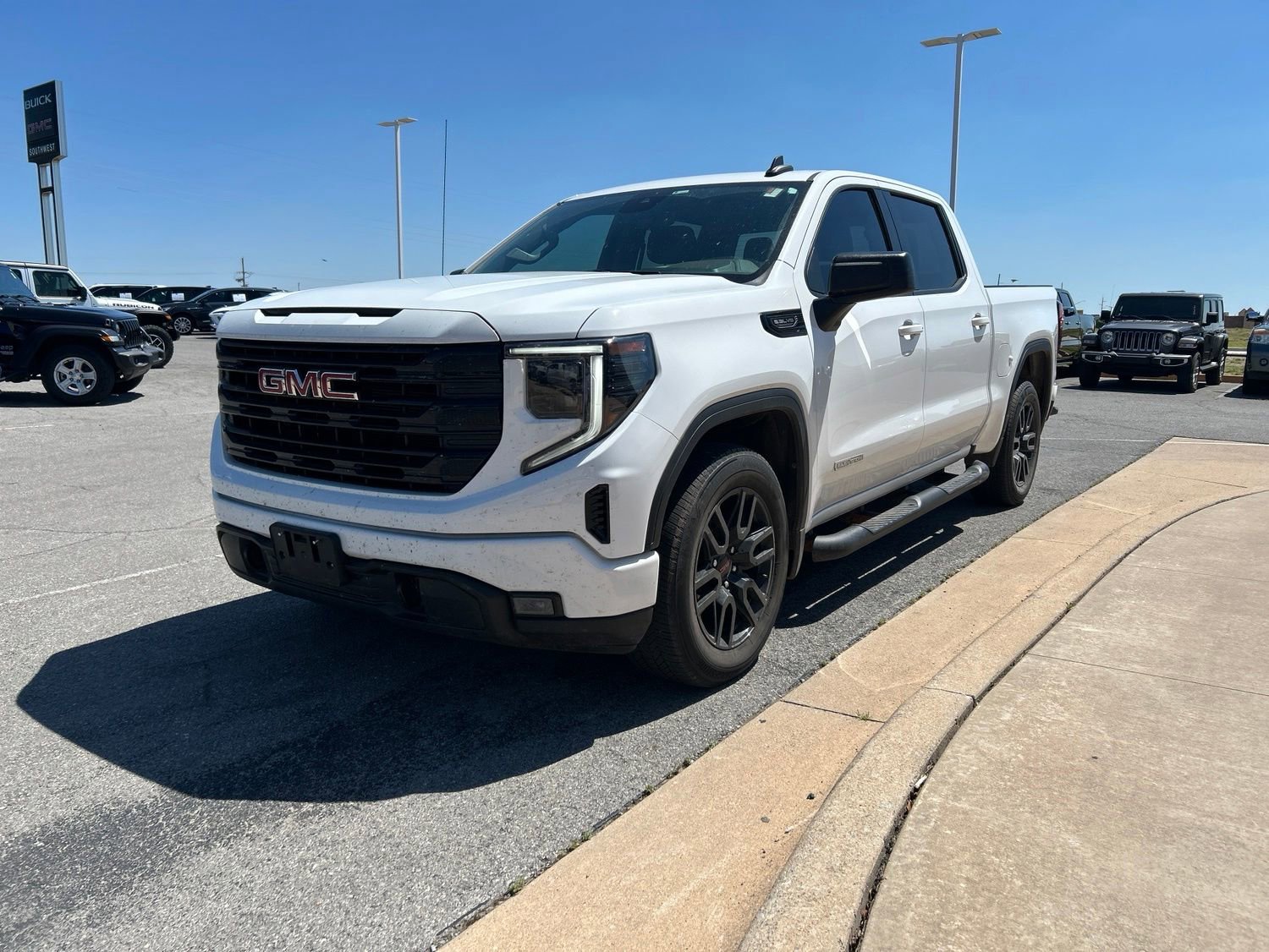 Used 2023 GMC Sierra 1500 Elevation