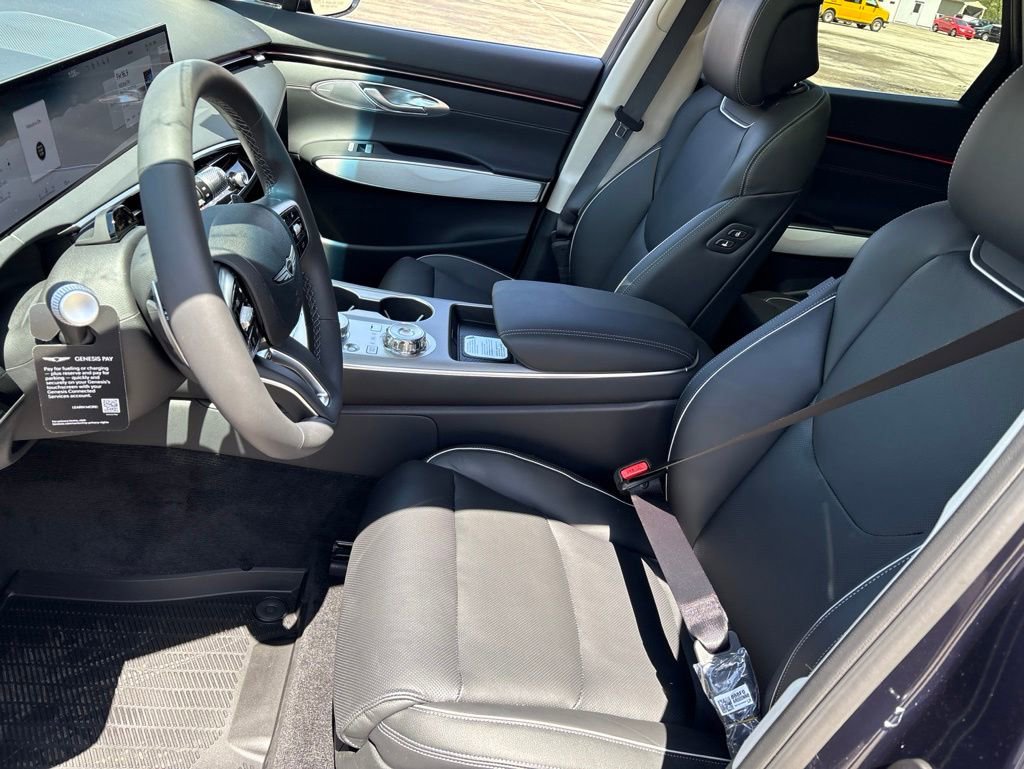 New 2026 Genesis GV70 2.5T Advanced AWD/4WD image 9