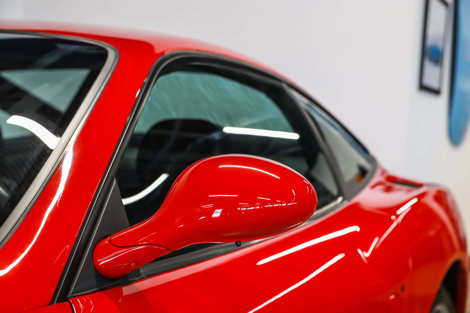 Used 2000 Ferrari 550 Maranello Coupe RWD image 26